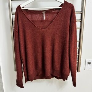 Free People Cashmere Deep V Neck Sweater Size S Wine Burgundy Red